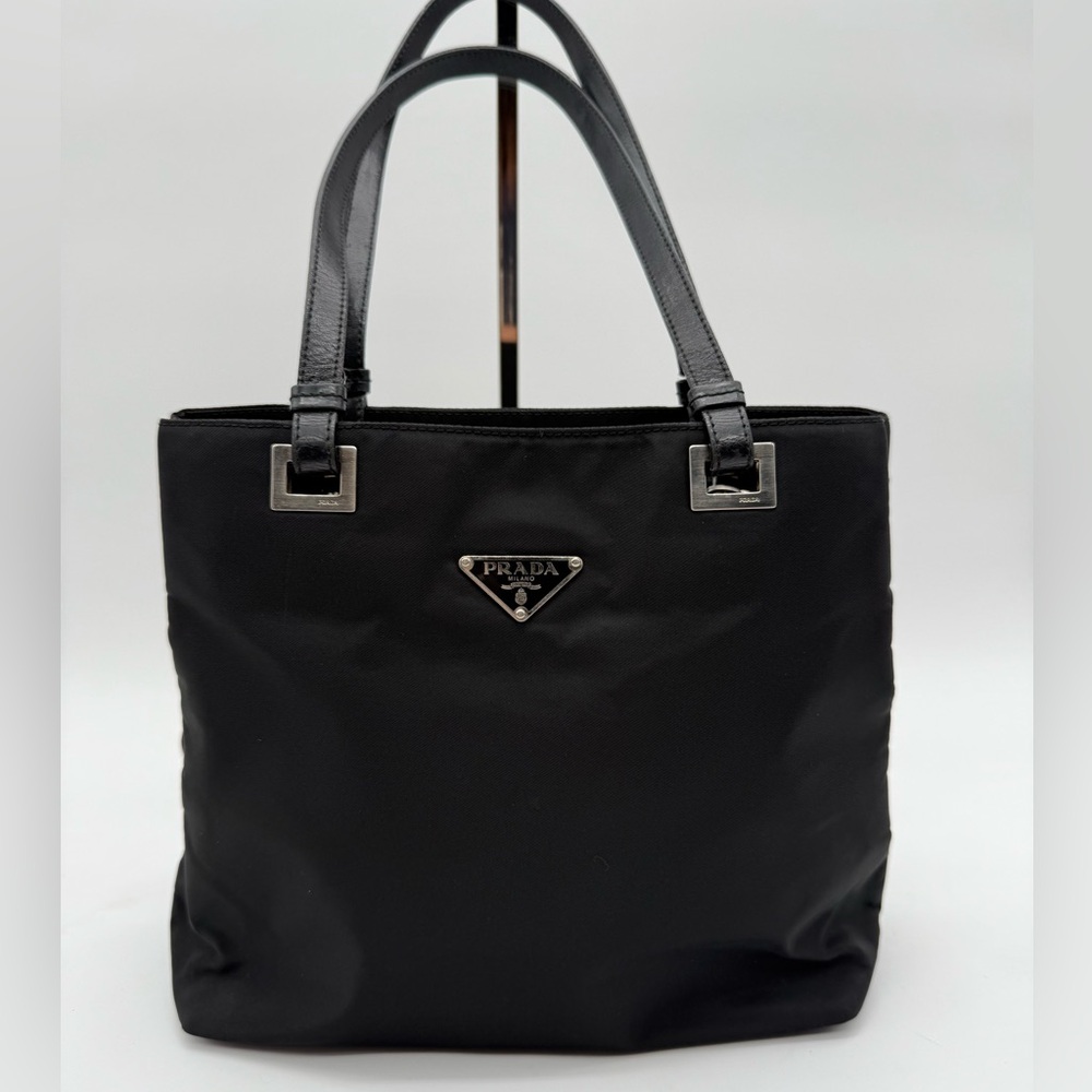 ❗️SOLD❗️ Prada Nylon Tote Black